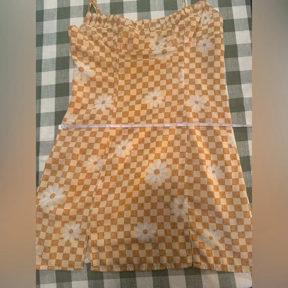 Urban Outfitters Lumi Daisy Check Print Dress - Picture 10 of 11